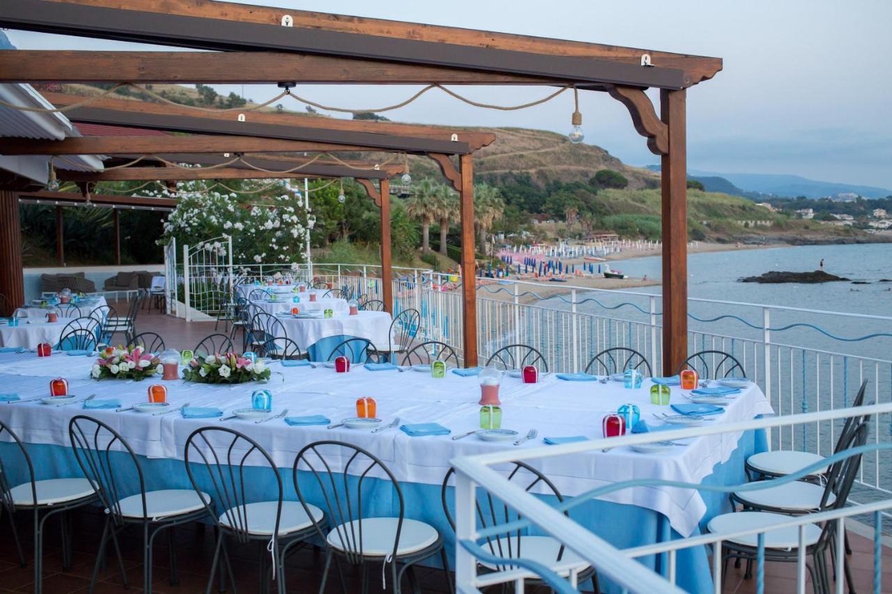 Hotel Ferretti Диаманте Екстериор снимка